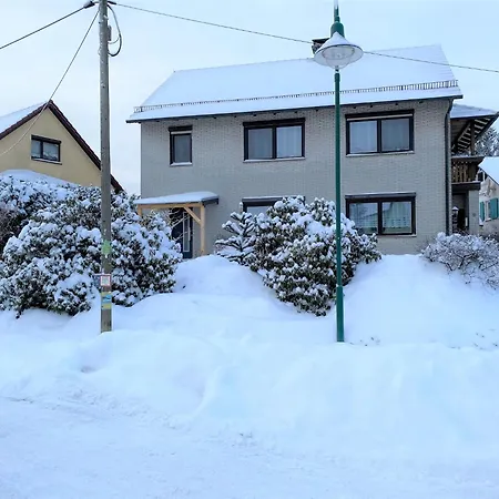 Nahe Inselsberg Wanderwege, Cleaning Included アパート ヴァルタースハウゼン